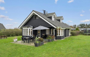 Gorgeous Home In Tarm With Sauna